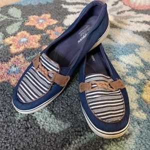 Grasshopper navy dress shoes